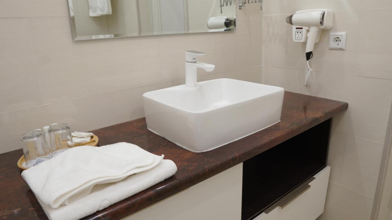 Atrium Hotel Buchara Buitenkant foto