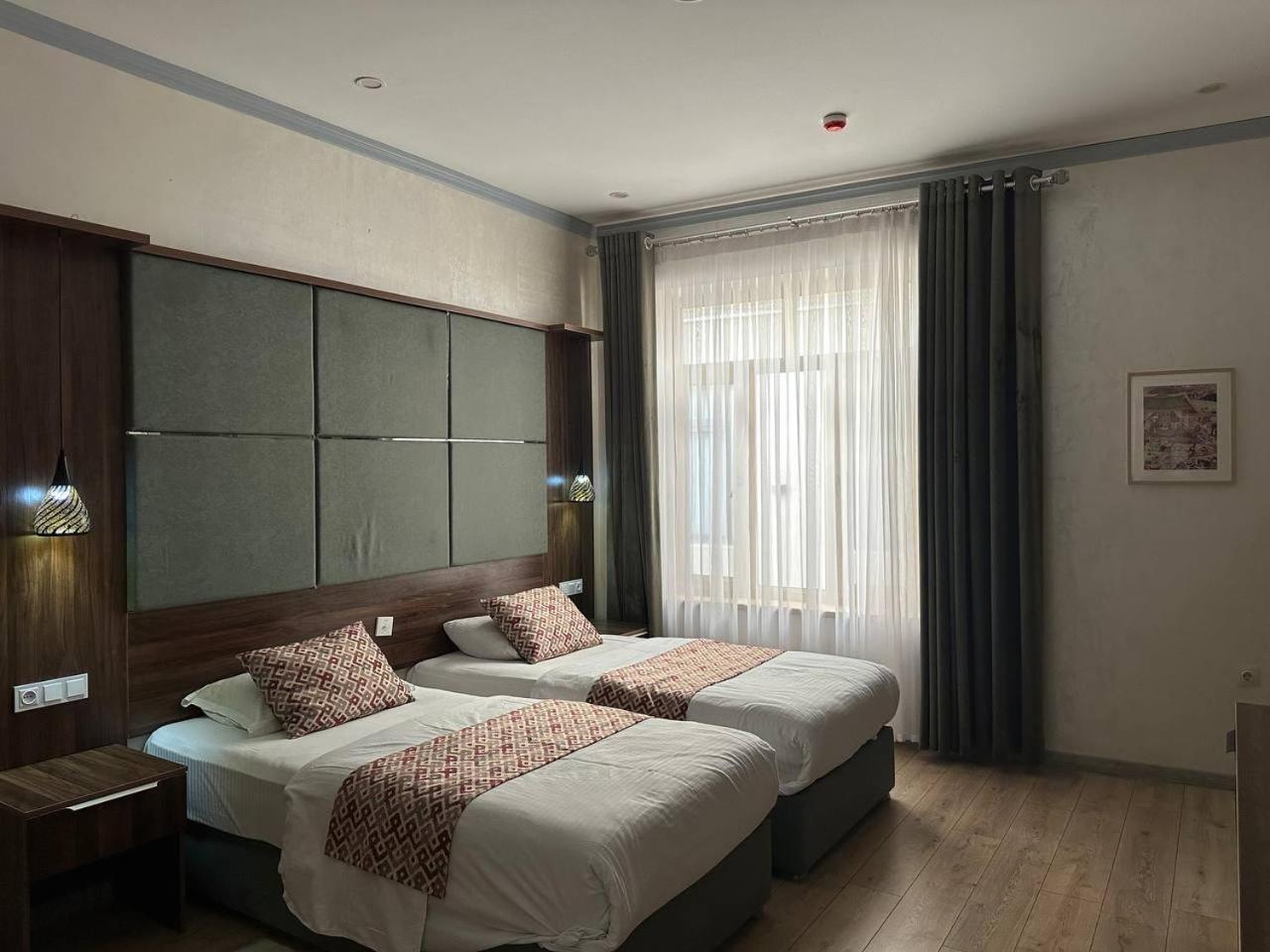 Atrium Hotel Buchara Buitenkant foto
